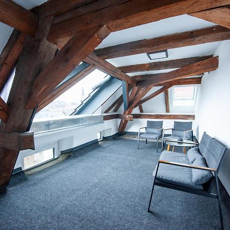 Schlossberg - Ferienwohnung Im Herzen Von Зельб Екстер'єр фото